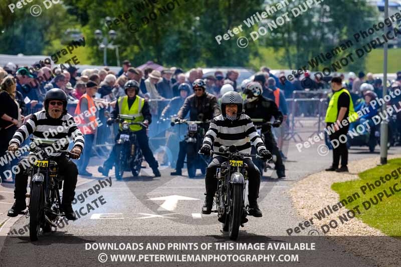 Vintage motorcycle club;eventdigitalimages;no limits trackdays;peter wileman photography;vintage motocycles;vmcc banbury run photographs